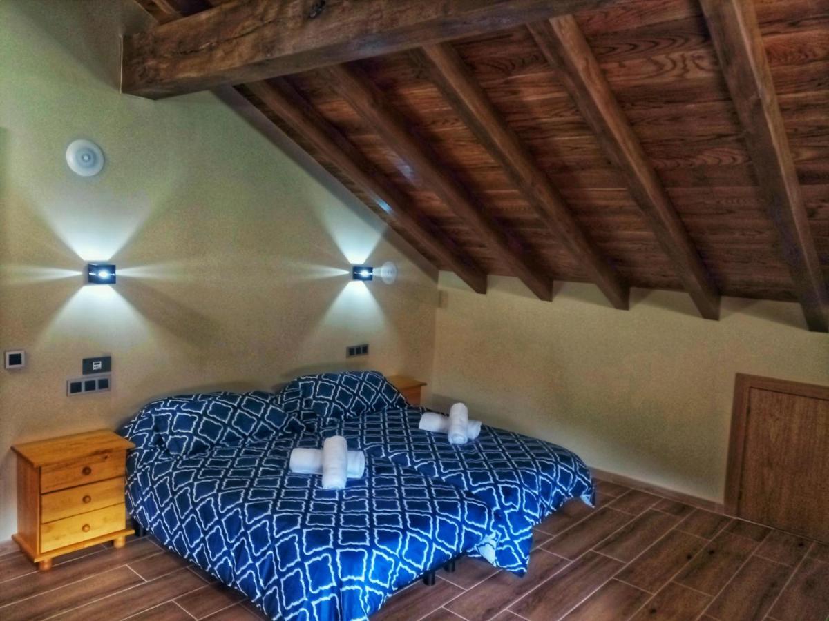 Casa Rural Pambuches Soto De Valdeon エクステリア 写真
